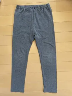UNIQLO レギンス10分丈　120センチ
