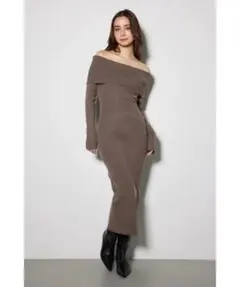 rienda オフショルダータイトニットワンピース 美品