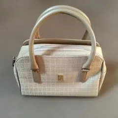【美品】DAKS ベージュ ハンドバッグ ダックスのサムネイル