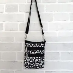 【美品】レスポートサック 3 ZIP クロスボディ ボタニカル ショルダーのサムネイル