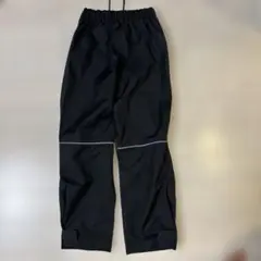 GUアクティブ　キッズ用　防水　黒長ズボン 140