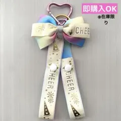 ポンポンホルダー