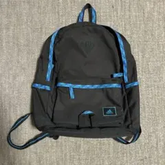 adidas バックパック 黒 青