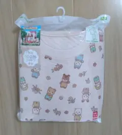 新品　ユニクロ　シルバニア　キルトパジャマ120　GU