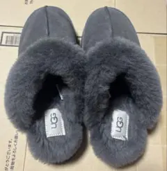UGG ムートンブーツスリッポン　グレーのサムネイル
