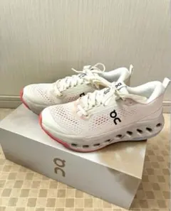 ランニングシューズ スニーカー