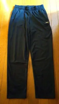 スポーツパンツ