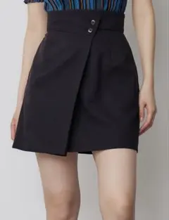 【公式サイト売り切れ】【タグ付き】　【接触冷感】　ラップライクミニスカートのサムネイル