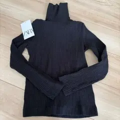 ZARA タートルネック 130