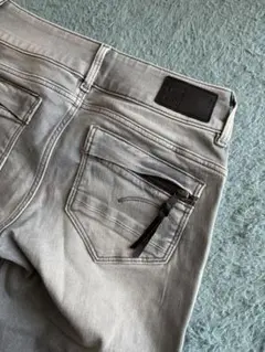 【着用回数3回程度】G-Star RAWグレーデニム《サイズ27》