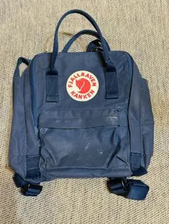 【値引き】カンケンミニ リュック Kanken キッズ ネイビー ７L