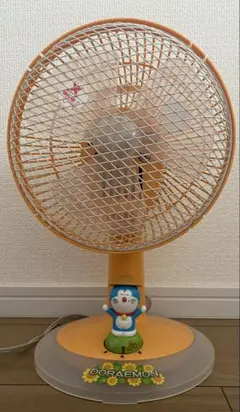 トミロン けろけろけろっぴ 卓上扇風機 18cm - メルカリ