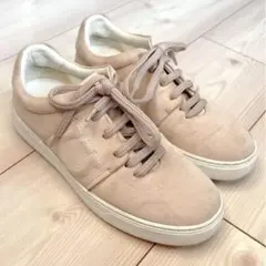 【大人のスニーカー】Salvatore Ferragamo 4.5サイズのサムネイル