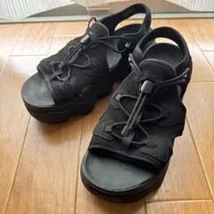 NIKE エアマックス　ココ　27cmのサムネイル