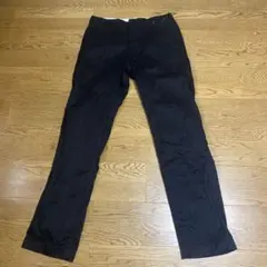 UNIQLO ブラック チノパン ウエスト82cm