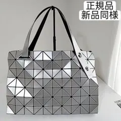 2025年最新】ISSEY MIYAKE BAOBAO トートバッグ シルバーの人気