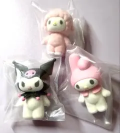 ネトフリ　マイメロ　クロミ フロッキーフィギュア　ピアノ　netflix ガチャ