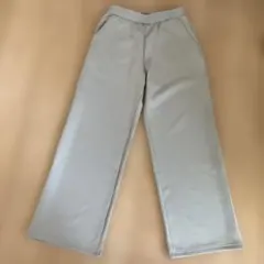 ユニクロ　ベージュ　ワイドパンツ スウェット素材　未使用