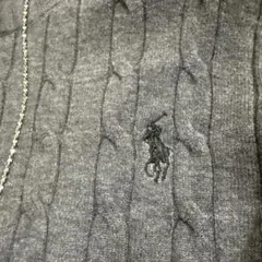 デザイン質感良し！ダークグレー ケーブルニット　新品