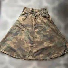 Lee 迷彩柄 フレアスカート