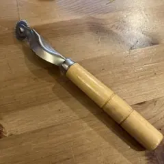 Item thumbnail for item 990d13d5-ed71-478f-913f-40e7ad1bf578