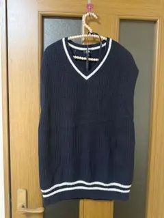 ネイビー Vネック ベスト ストライプ