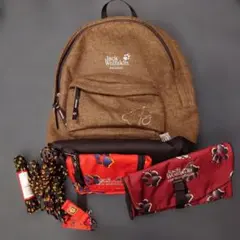 ジャック・ウルフスキン（Jack Wolfskinリュック　ポーチ　靴紐など