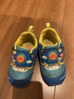 アンパンマン キッズシューズ 青