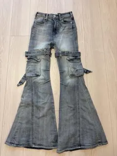 GYDA ベルト付きフレアデニムパンツのサムネイル