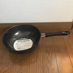 IHクッキング炒め鍋　杉山金属のサムネイル