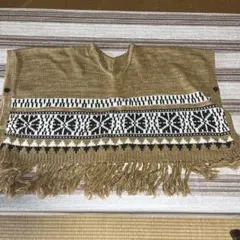 ベージュ ニット ボレロ風カーディガン フリンジ付き
