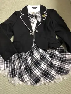女の子 フォーマル スーツ  130 お値下げ中