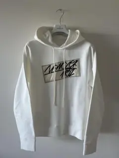 〈新品タグ付き〉MONCLER GENIUS ロゴパッチ フーディ スウェット