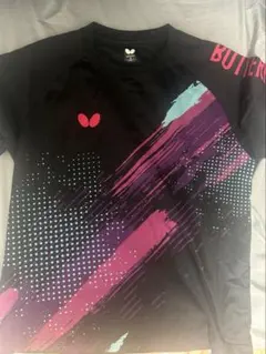 バタフライ　Tシャツ　練習着