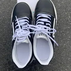 ボウリングシューズ ブラック/ホワイト　26.0