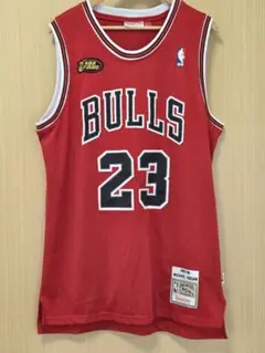 シカゴ・ブルズ、スコッティ・ピッペンの1995-96シーズン復刻版 シカゴ・ブルズ、スコッティ・ピッペンの1995-96シーズン復刻版 - メルカリ