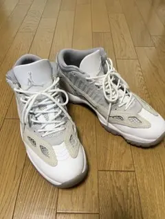 中古Jordan 12 Low Golf ホワイト ベージュ 中古Jordan 12 Low Golf ホワイト ベージュ - メルカリ
