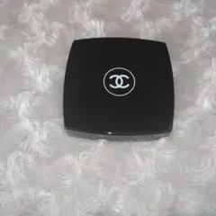 シャネル　ジュコントゥラスト13キャンディ　チーク