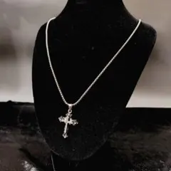 クロス ネックレス 60cm シルバーゴシックキラキラ十字架ユニセックスコート済