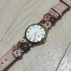 コーチ（COACH）レディース 電池式 腕時計 ピンク 花柄 - メルカリ