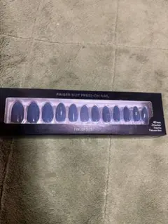 FINGER SUIT PRESS-ON NAIL 40枚入り