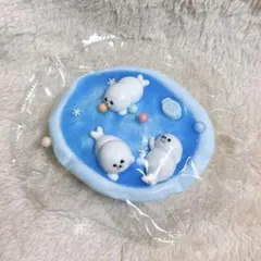 LunaRaya アザラシプール スクイーズ クリーム泥