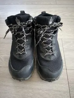 ノースフェイス　トレッキングシューズ ブラックキッズ23.5