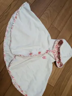 ミキハウス　ベビーポンチョ・マント ホワイト フラワー柄