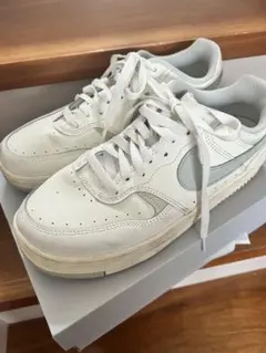 NIKE エアフォース1 ロー ホワイト グレー