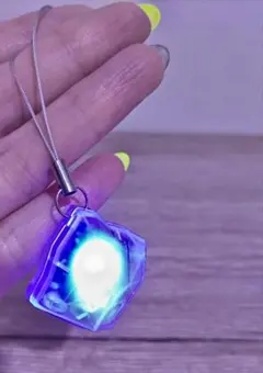 霊波の光プラチナ製ペンダントヘッドです。 2025年最新】霊波 ペンダントの人気アイテム - メルカリ