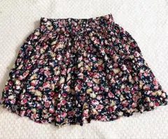 Abercrombie & Fitch ミニスカート 花柄のサムネイル