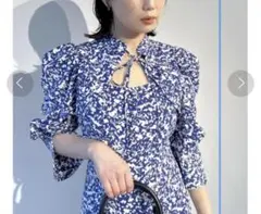 Sustainableデコルテオープンバリエワンピース