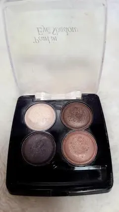 エルファー パールインアイシャドウ A ナチュラルブラウン