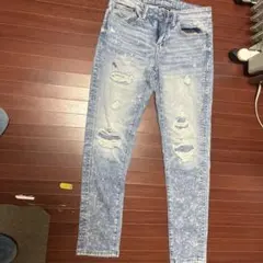 AMERICAN EAGLE ダメージスキニージーンズ